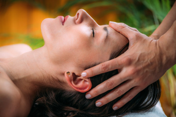 Massage Crânien Vietnamien Herblay — digipression zones réflexes du crâne